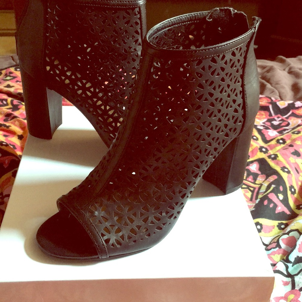Women’s shoes